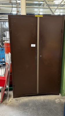 1 Metallwerkzeugschrank